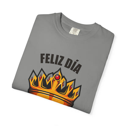 Feliz Día Papá T-Shirt - Unisex Garment-Dyed Tee for Father’s Day