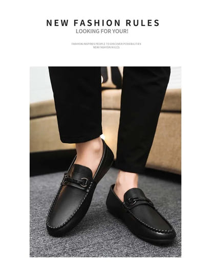 Breathable men's casual shoes in spring and summer leisure trend retro horse-bit buckle bean shoes fashion set foot pedal.