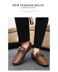 Breathable men's casual shoes in spring and summer leisure trend retro horse-bit buckle bean shoes fashion set foot pedal.